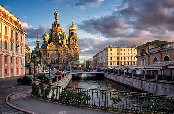 shopin-holidays-russia-trip-from-nepal-stpetersburg-city-tour